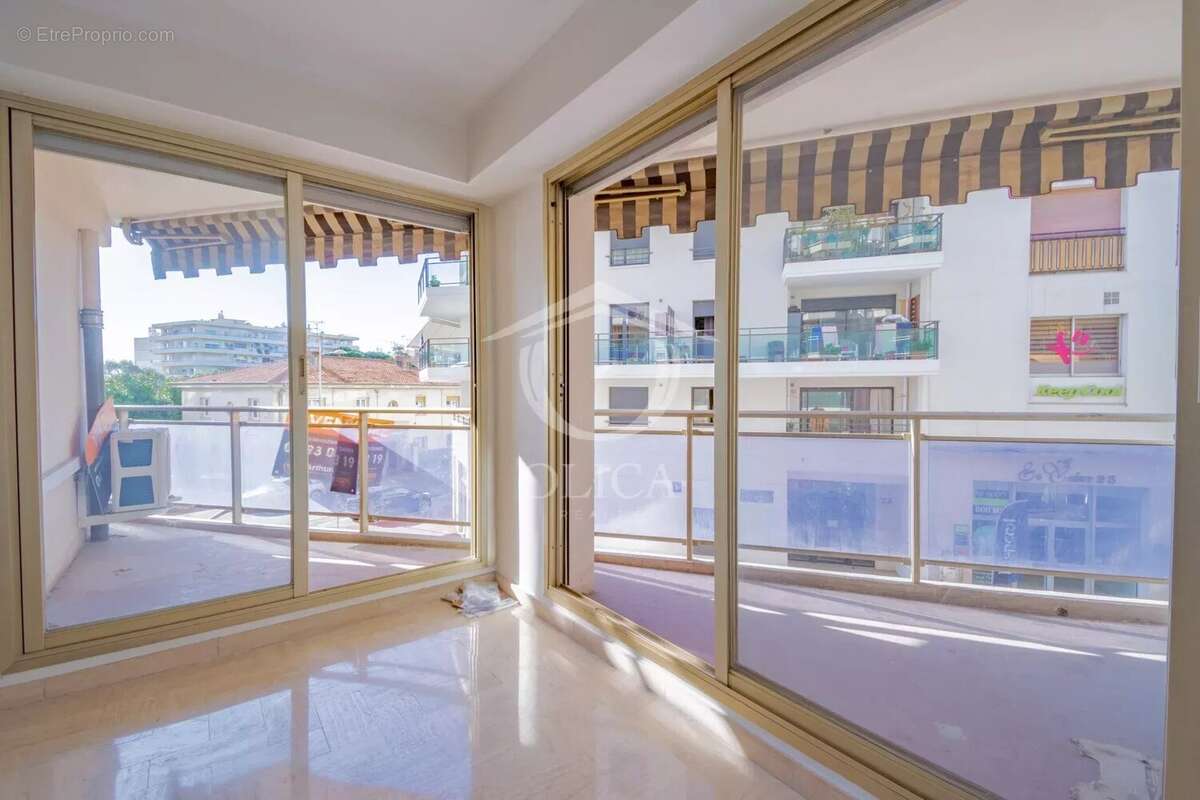 Appartement à CAGNES-SUR-MER