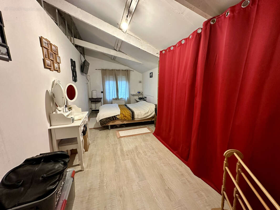 Maison à FREULLEVILLE