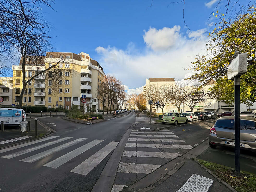 Appartement à ROSNY-SOUS-BOIS