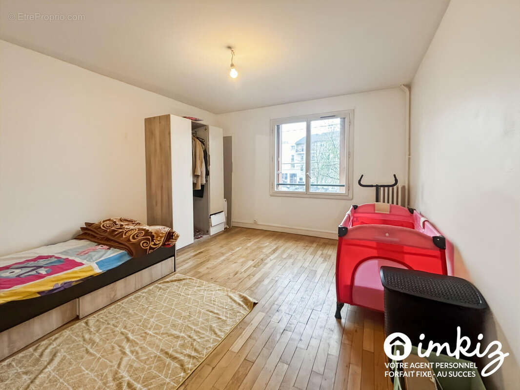 Appartement à CORBEIL-ESSONNES