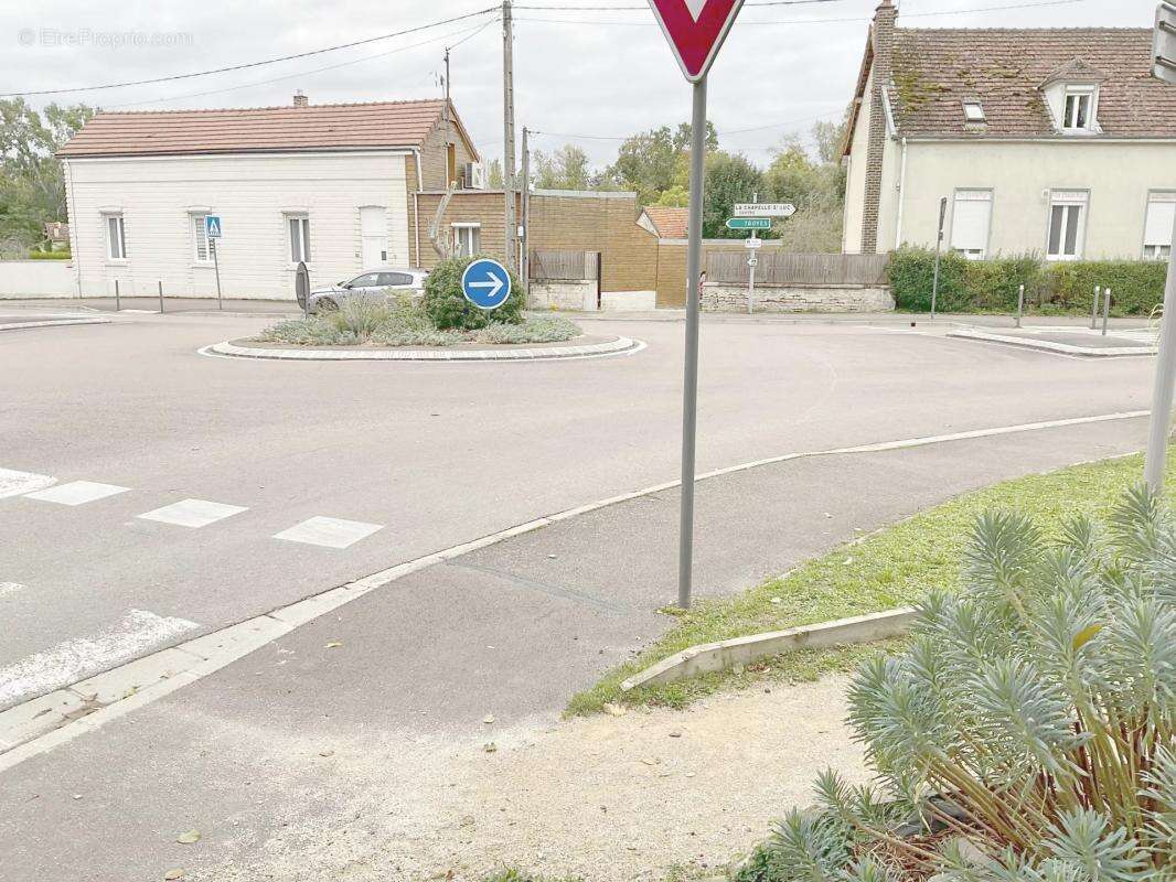 Appartement à LA CHAPELLE-SAINT-LUC