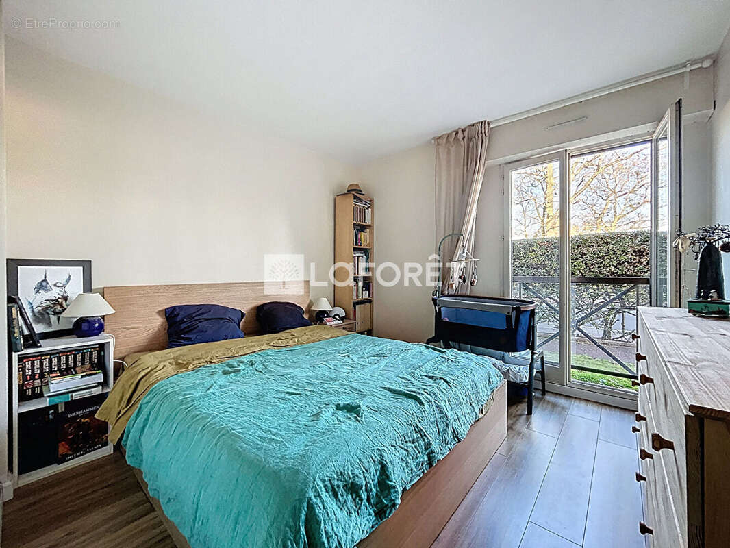 Appartement à VERNEUIL-SUR-SEINE