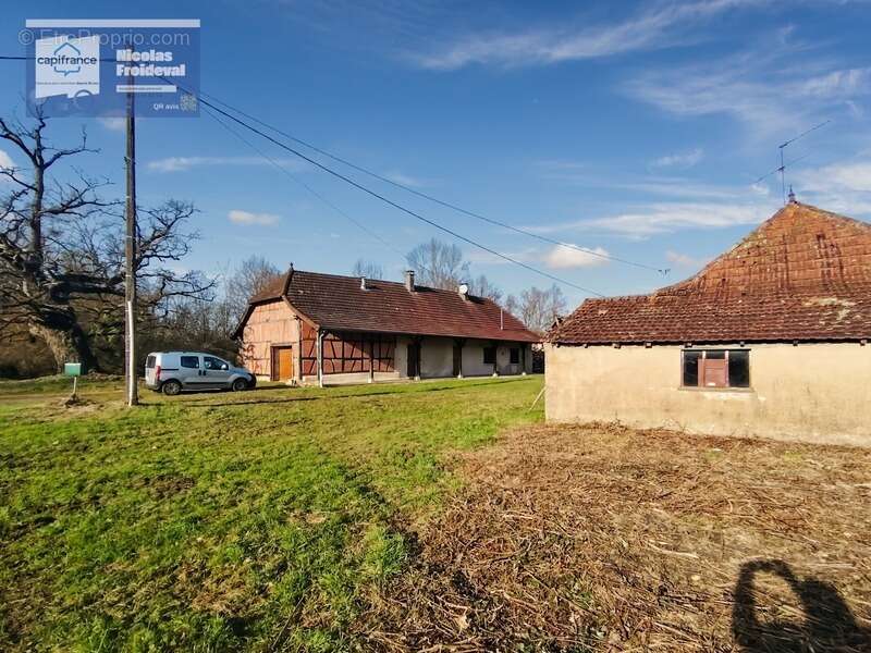 Maison à vendre 5 pièces SAVIGNY SUR SEILLE (71) - photo 7