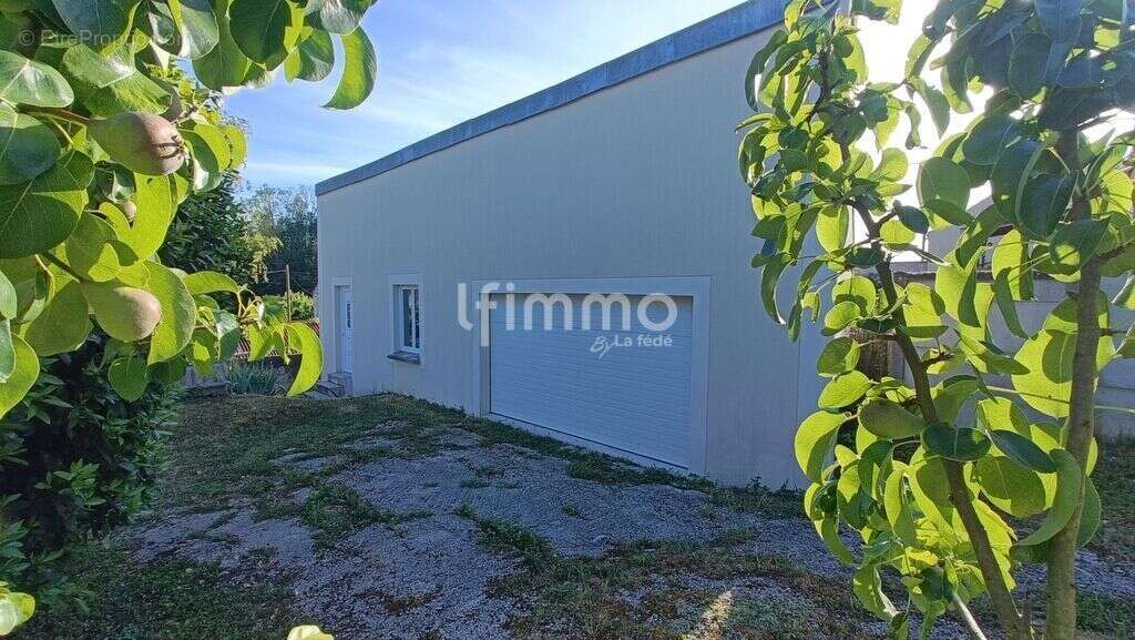 Longueville, Pos 2 maisons et garage de 70m²  viabilisé de 2020 - photo 2