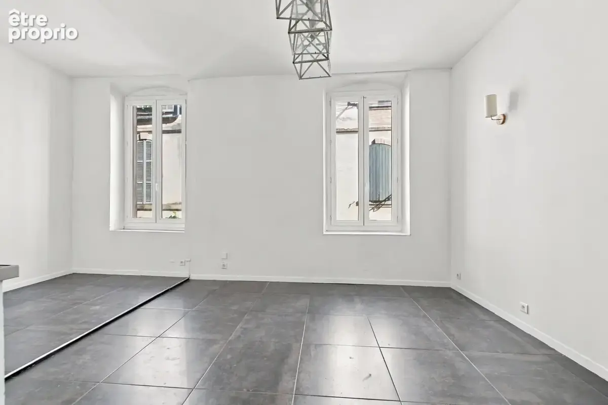 Appartement T2 avec terrasse Centre Ancien - photo 7