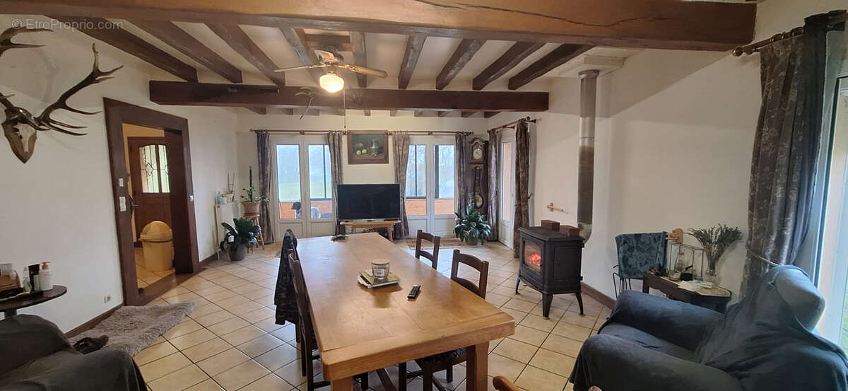 Maison à BUSSY-EN-OTHE