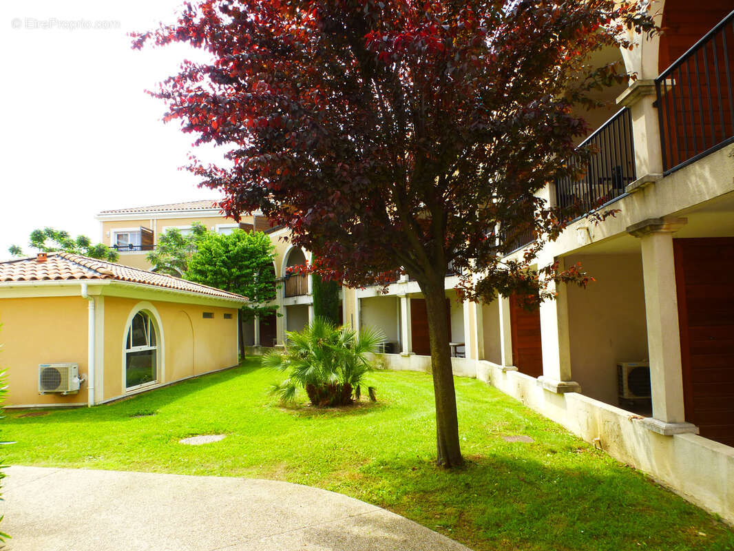 Appartement à ROUSSET