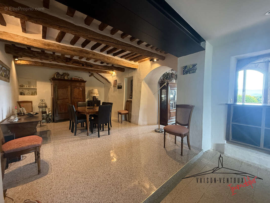Maison à VINSOBRES