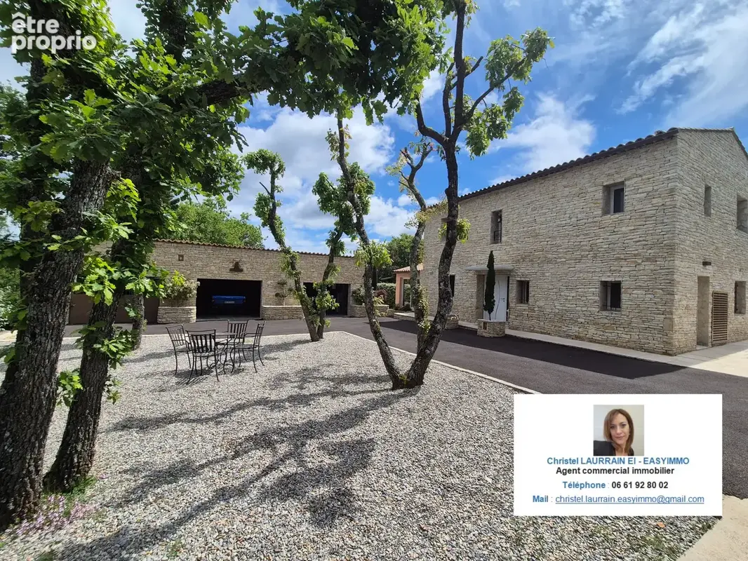 À vendre   Villa de charme baignée de lumière à Régusse, au cœur de la Provence Verte - photo 1