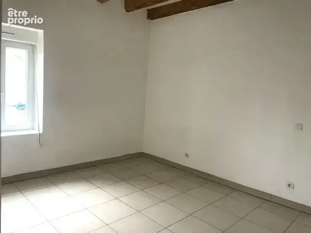 Appartement T2 avec grande terrasse, parking et revenu panneau publicitaire - photo 3