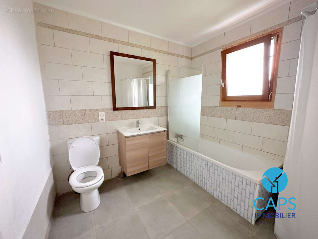 Maison 87 m² à Lacarre  - photo 2