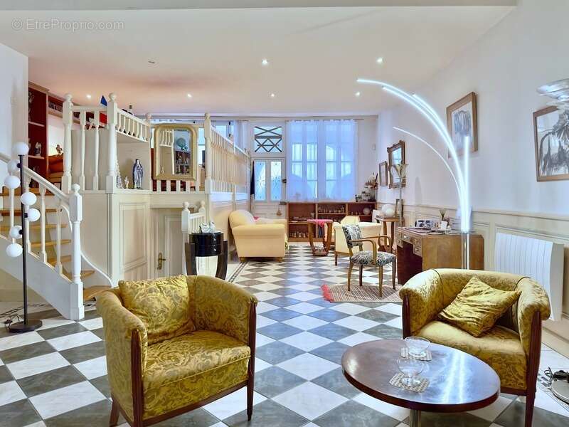 Appartement à LA ROCHELLE