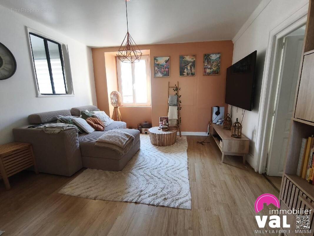 Maison à MILLY-LA-FORET