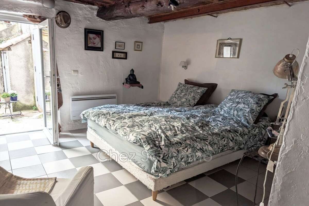 Appartement à VILLENEUVE-LOUBET
