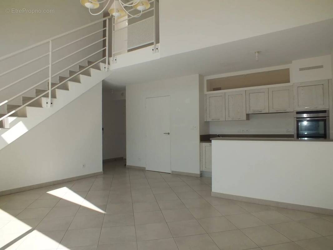 Appartement à BOUC-BEL-AIR