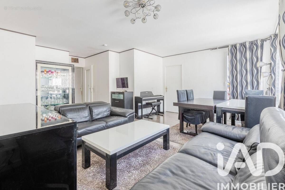 Photo 1 - Appartement à EVRY