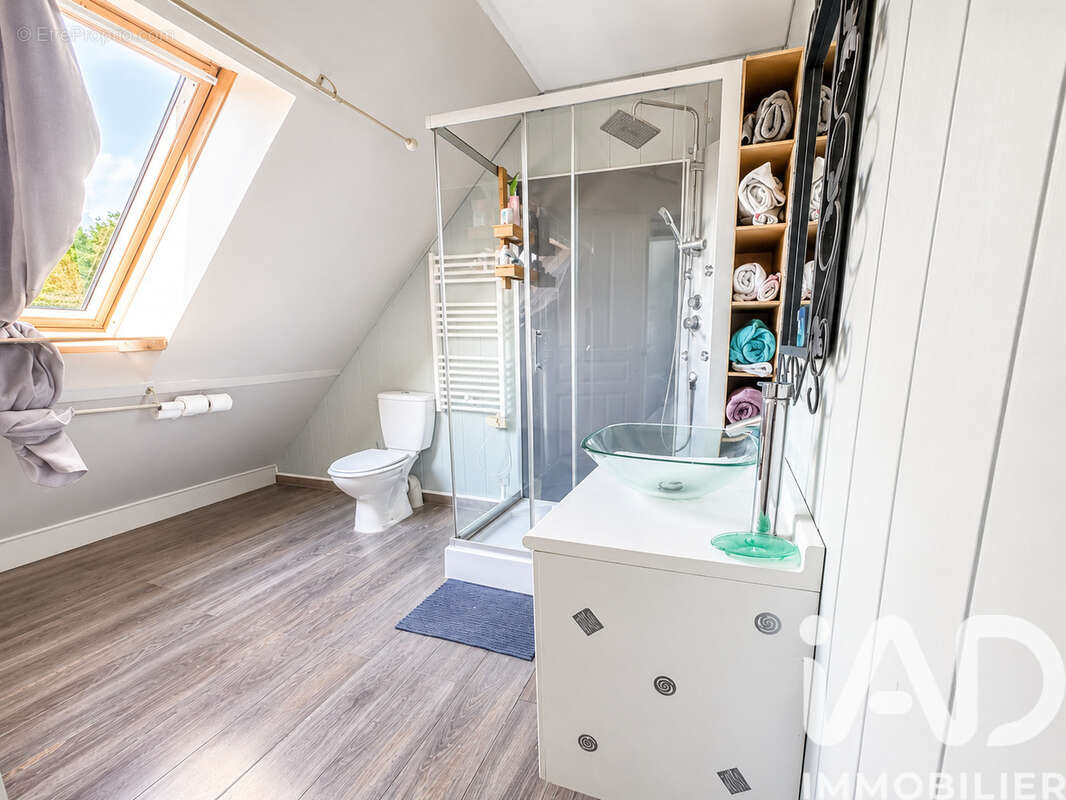 Maison 110 m² à Estreelles  - photo 4