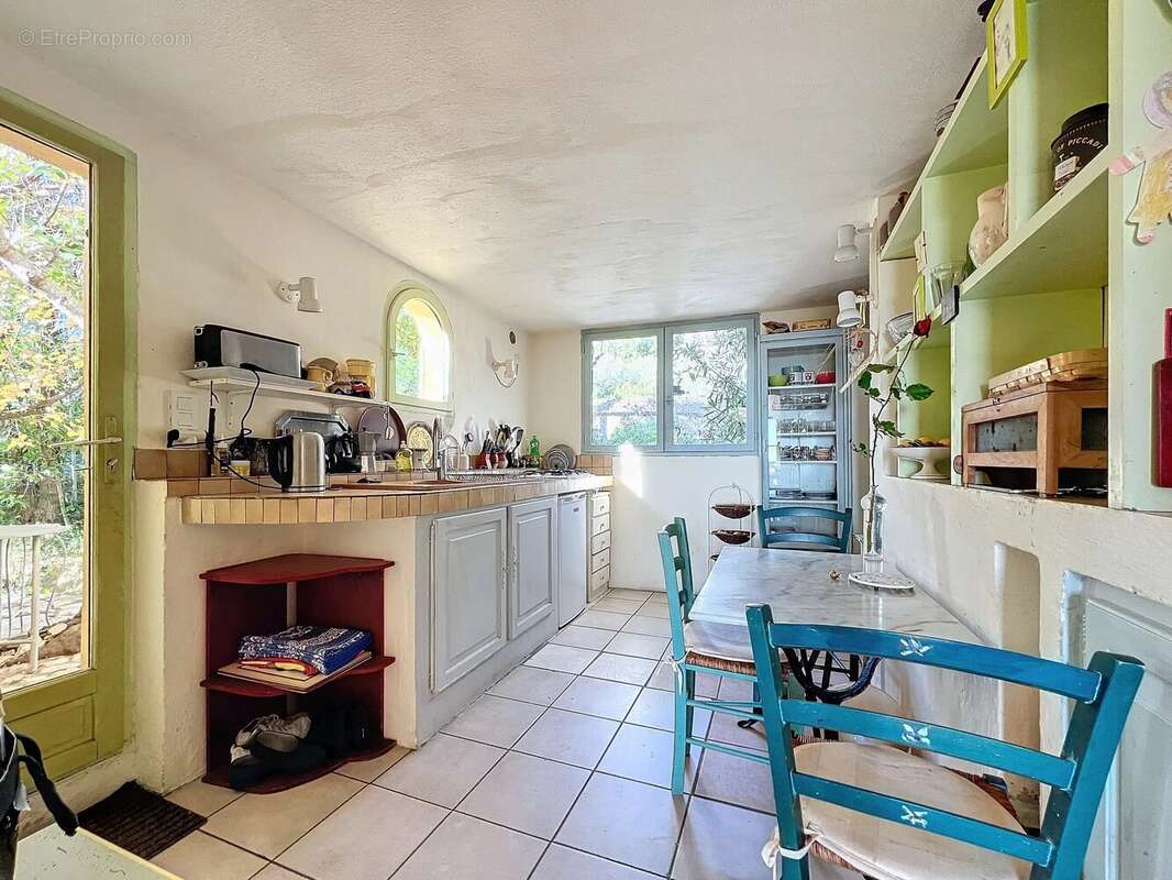 Maison à TOURRETTES-SUR-LOUP