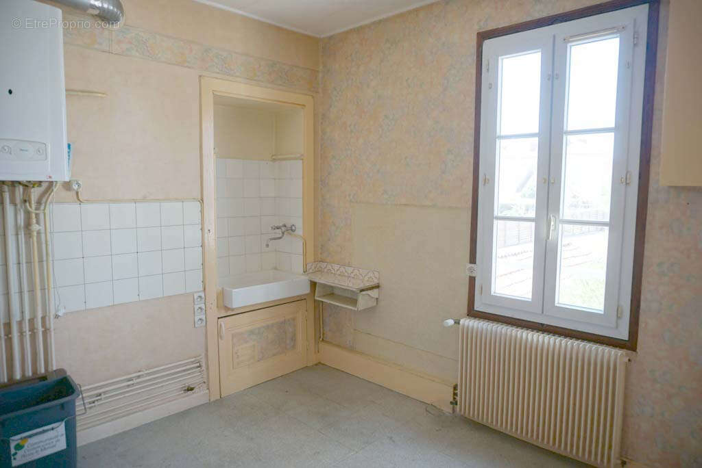 Maison à PARAY-LE-MONIAL