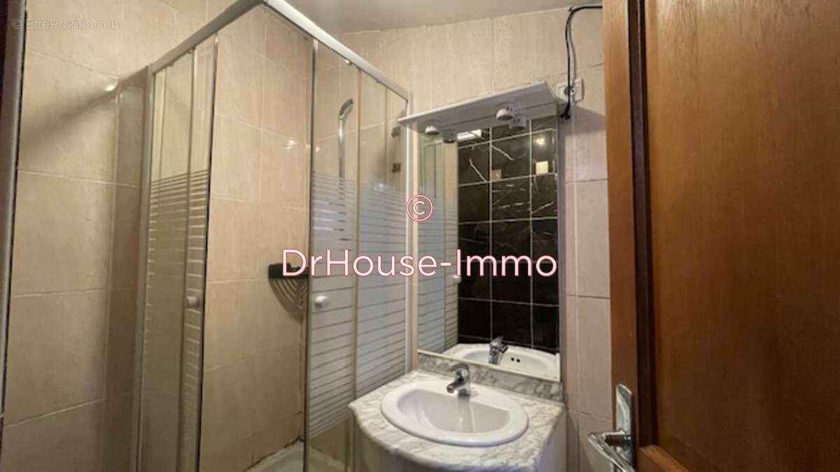 Maison à LES PAVILLONS-SOUS-BOIS