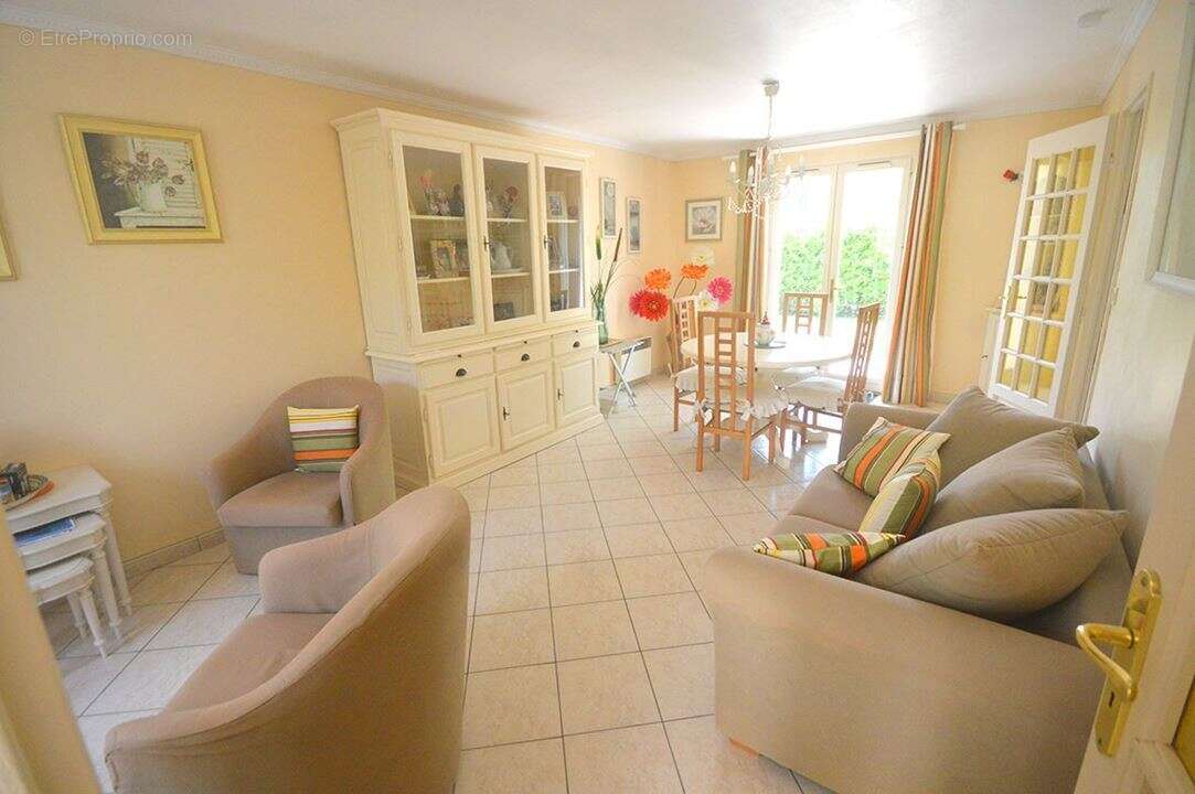 Maison à SAINT-GEORGES-DE-DIDONNE