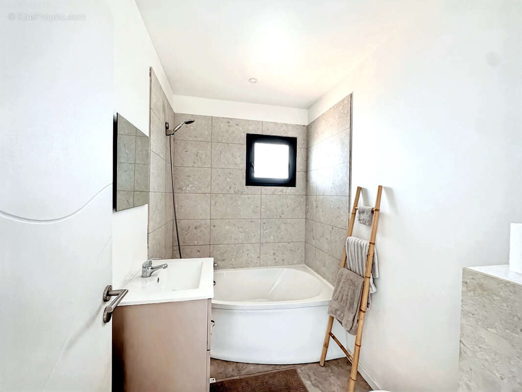 Maison à DRAGUIGNAN