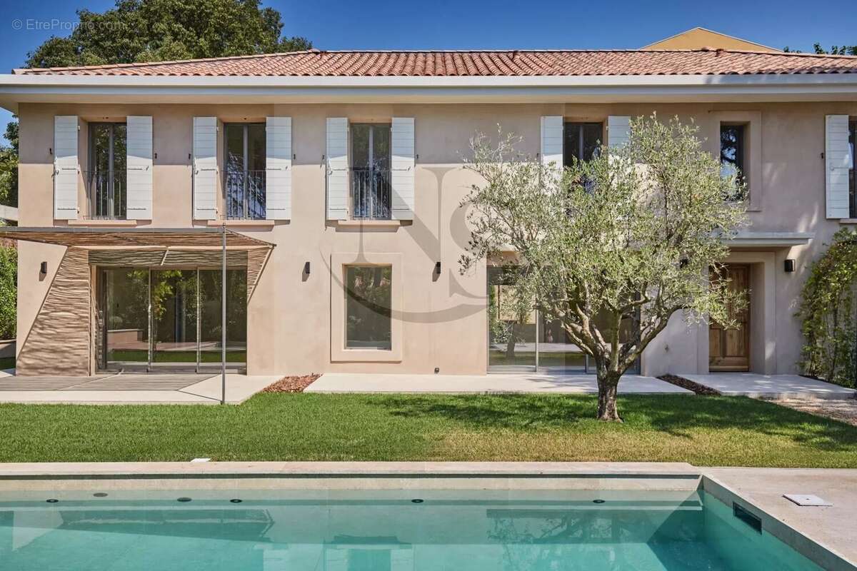 Aix-en-provence / villa neuve d’architecte centre-ville à pied - photo 2