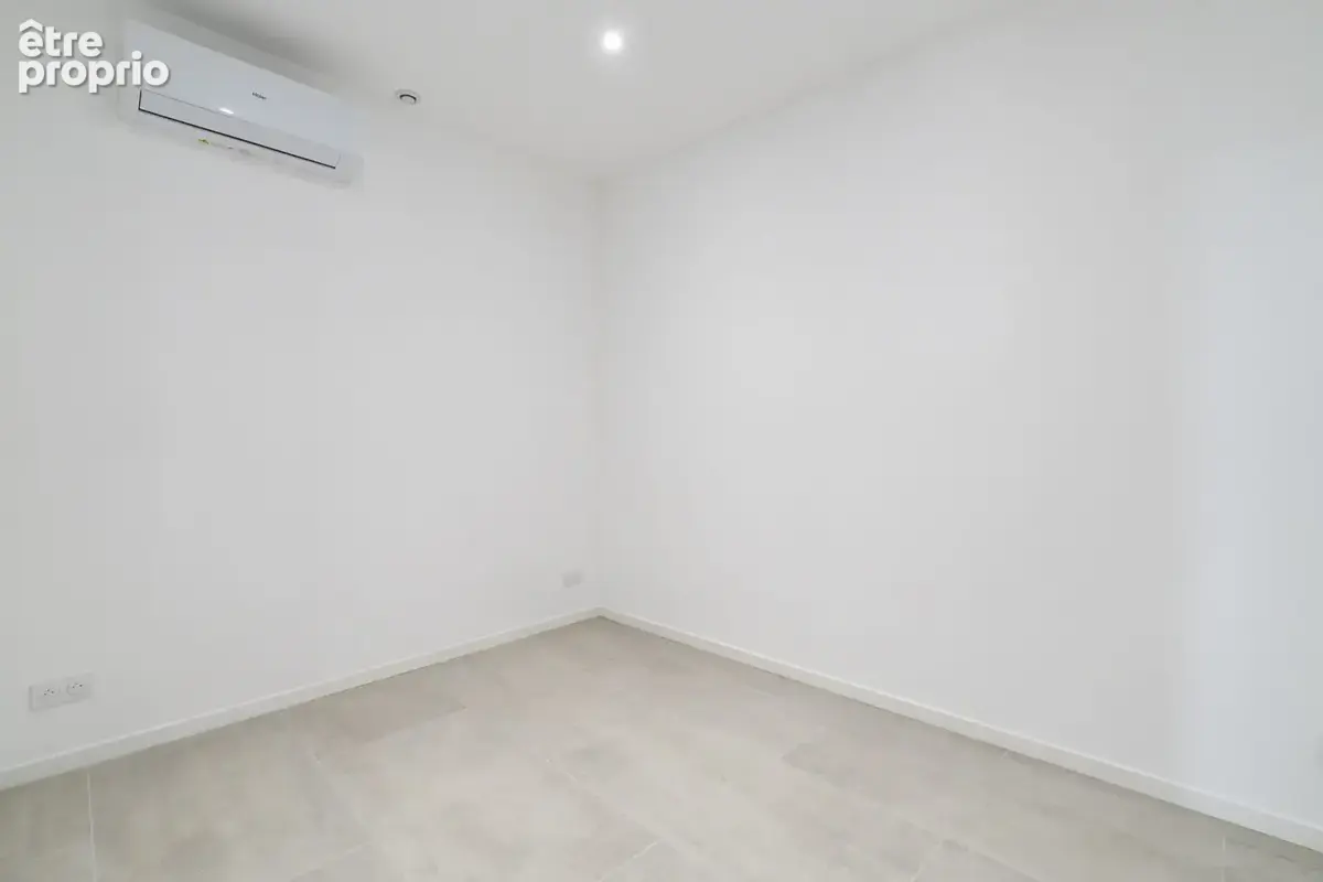 Appartement 60 m² à Marseille-8e  - photo 6