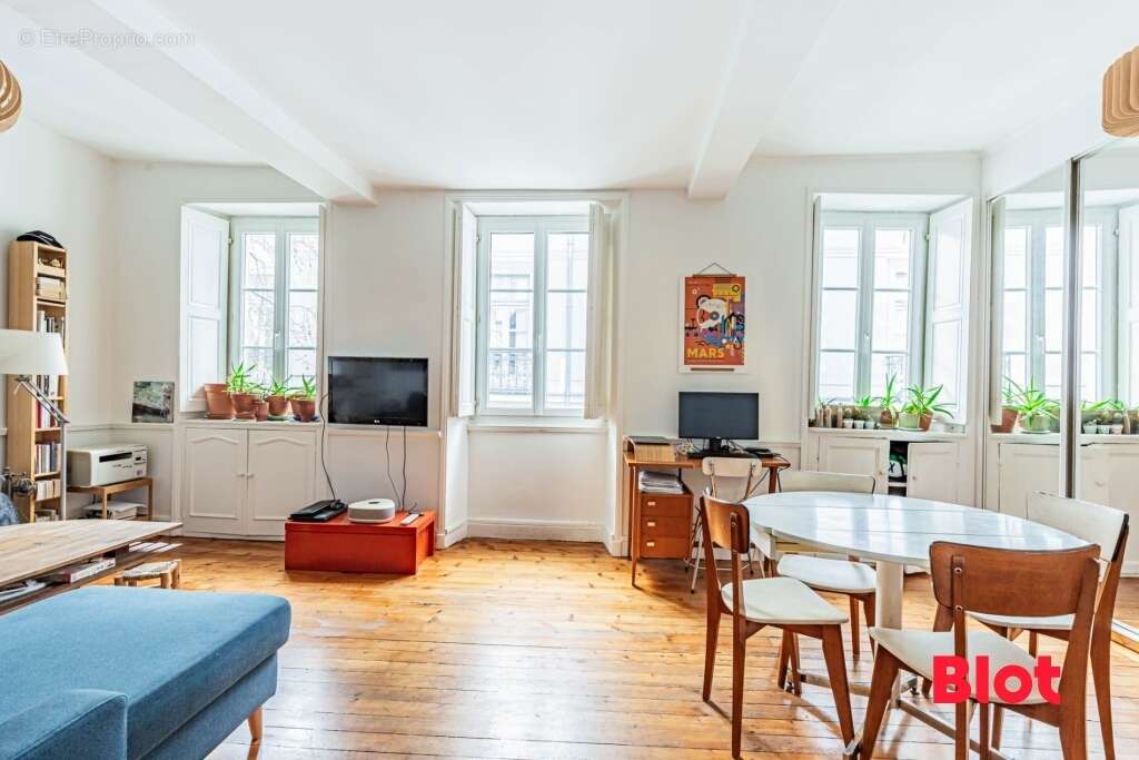 Appartement à NANTES