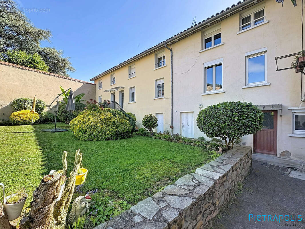 Appartement 407 m² à Tarare  - photo 5
