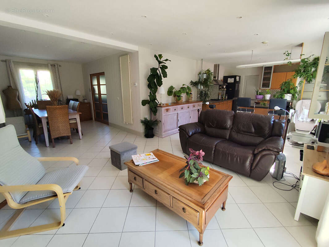 Maison à SAINT-WITZ