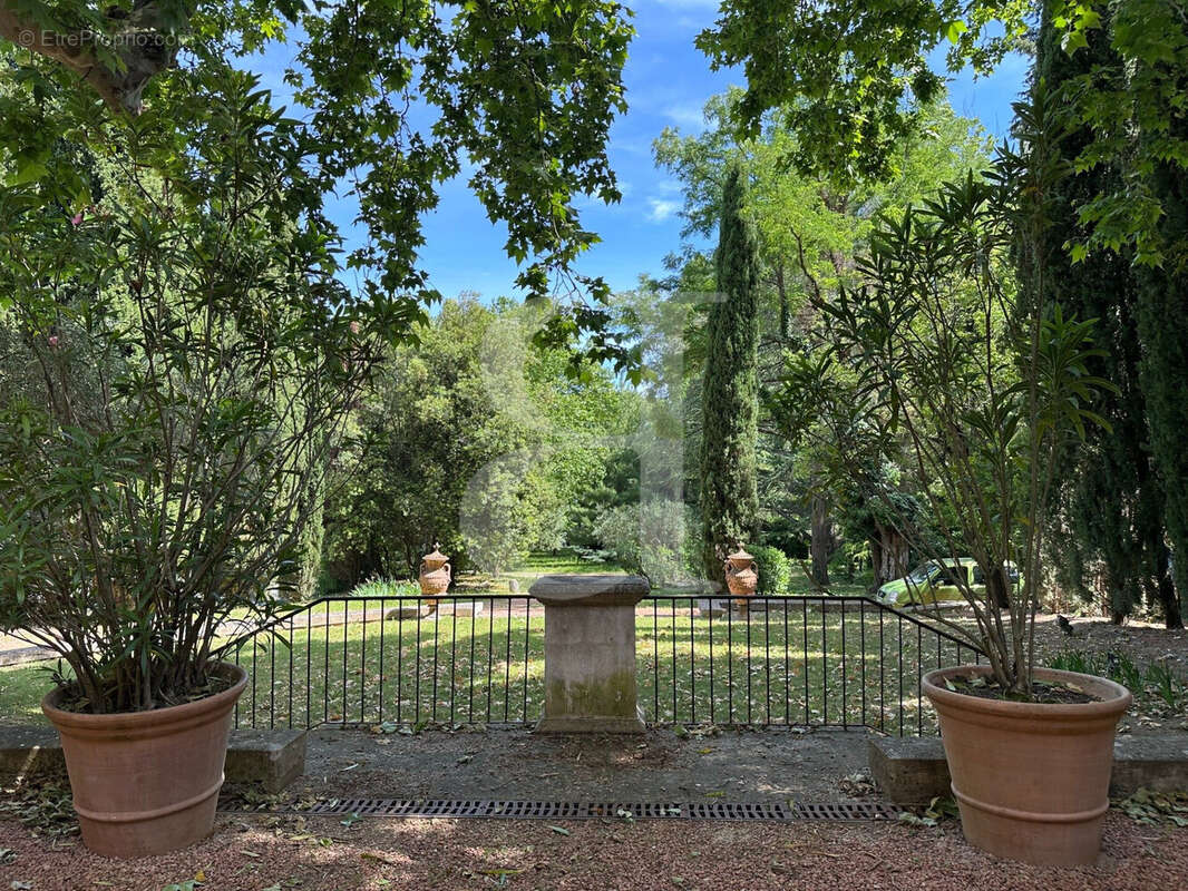 Maison à VAISON-LA-ROMAINE