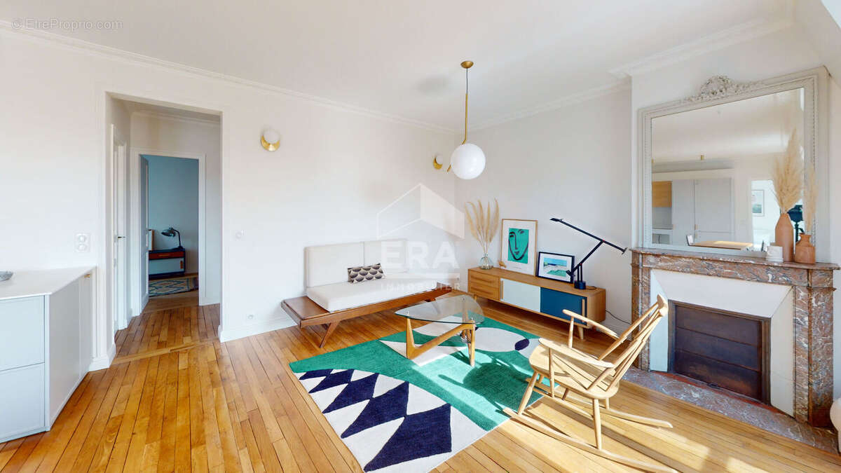 Appartement à PARIS-19E