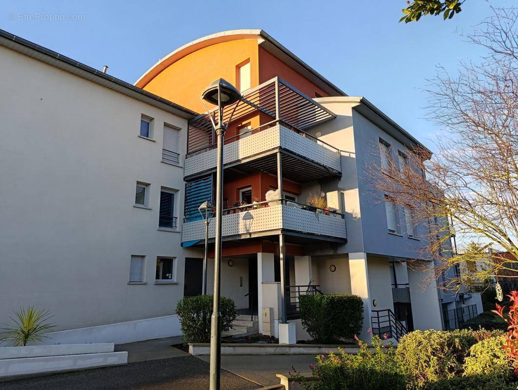 Appartement à LABARTHE-SUR-LEZE
