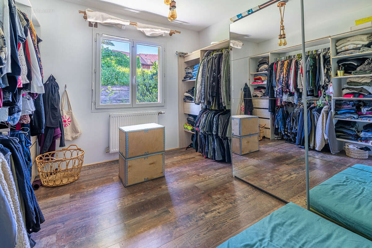 Maison 90m² à mésigny - photo 10
