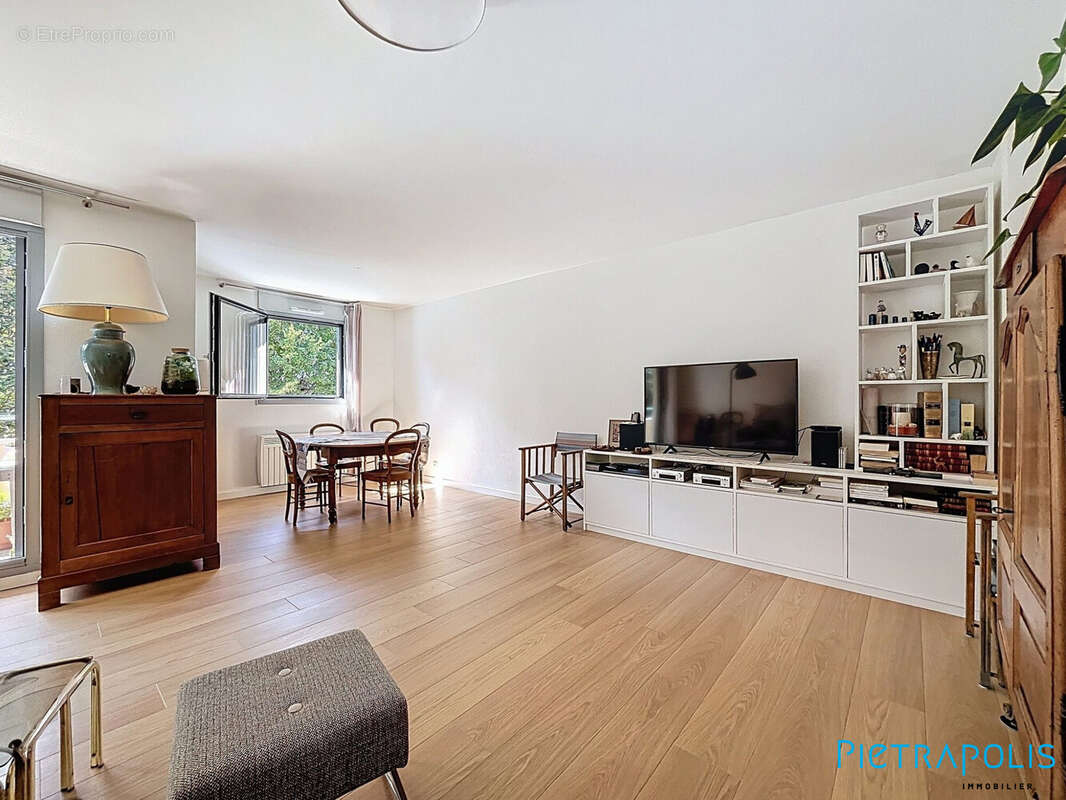 Appartement à ORNEX