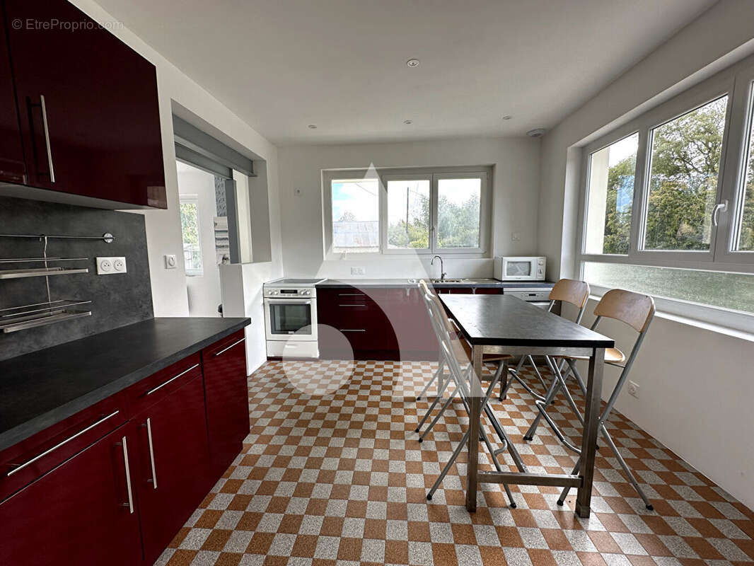 Maison à BEAUMONT-LE-ROGER