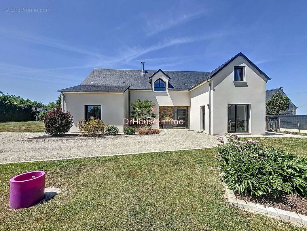 Maison à CHATEAU-LA-VALLIERE