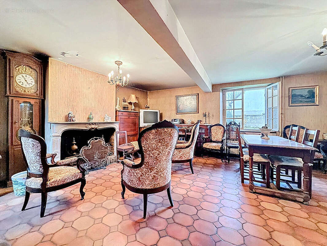 Maison à SAINT-GEORGES-SUR-EURE