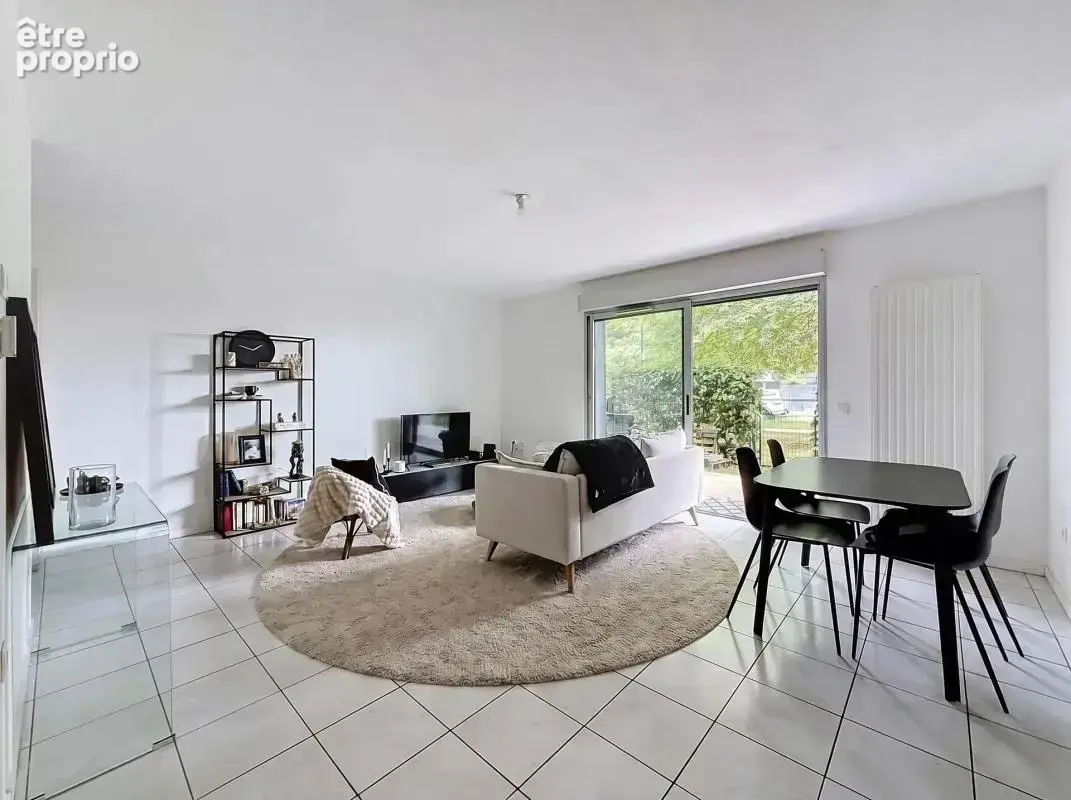 Appartement 4 pièces en rez-de-jardin — Copropriété récente - photo 3