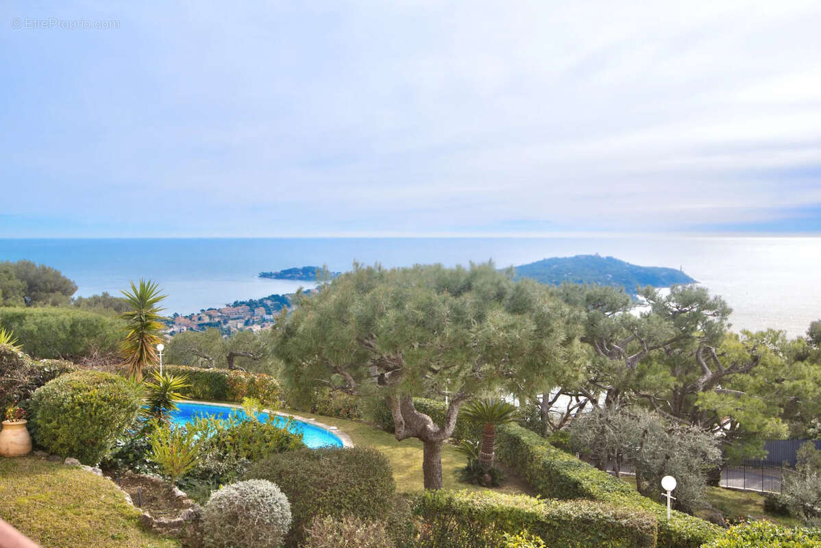 Appartement à VILLEFRANCHE-SUR-MER