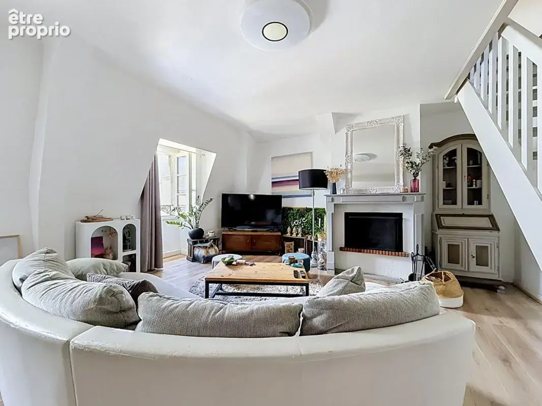 Duplex de charme - centre historique - photo 3