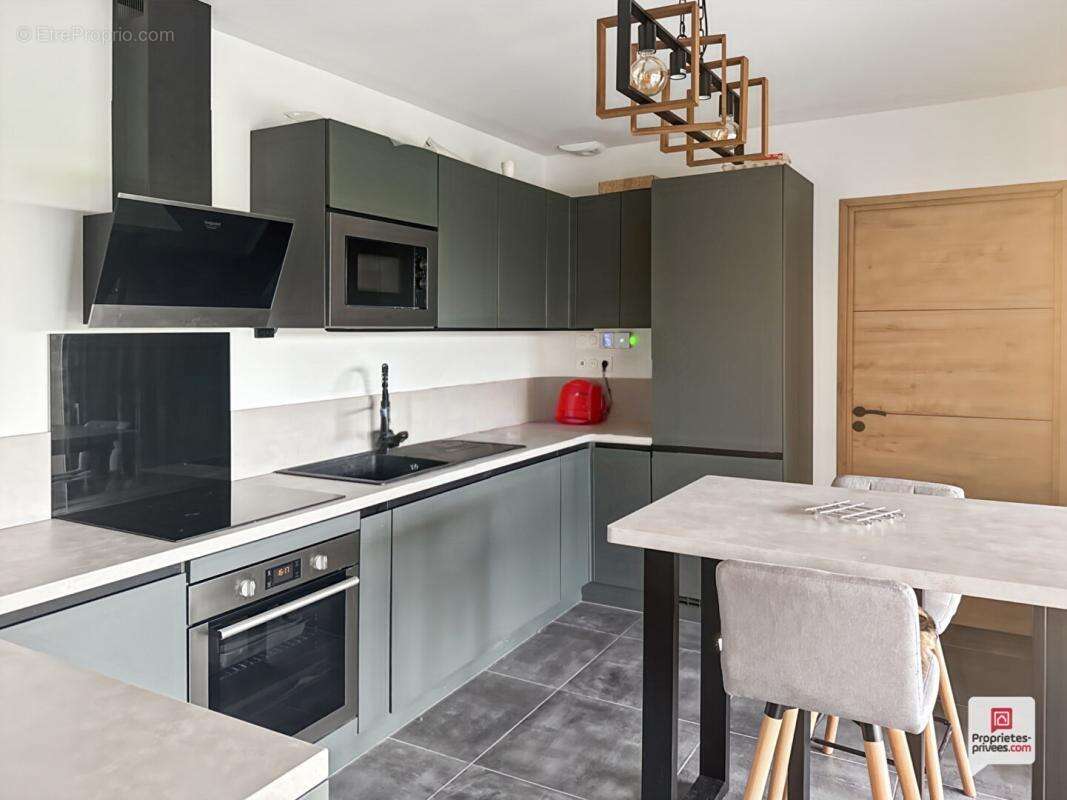 Maison à LA CHAPELLE-D'ALIGNE