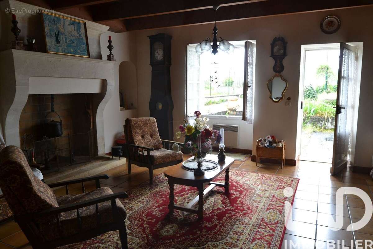 Photo 6 - Maison à SAINT-LAURENT-DE-COGNAC