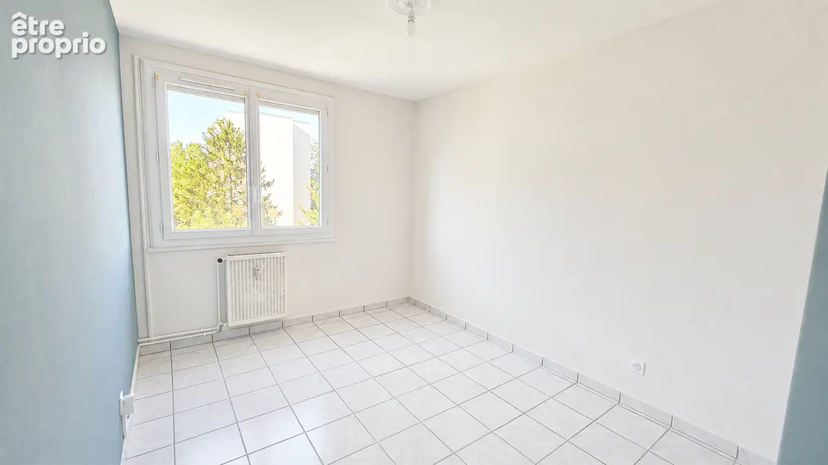 Appartement Bourgoin Jallieu 5 pièce(s) 88.99 m2 - photo 7