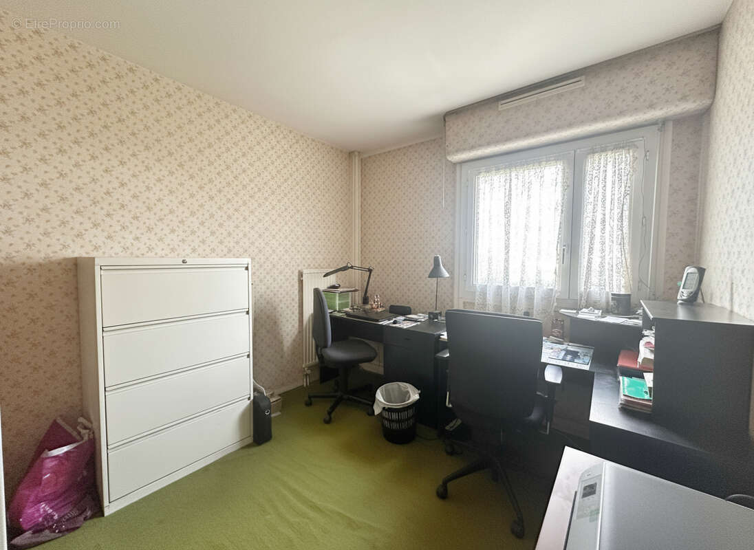 Appartement à CORBEIL-ESSONNES