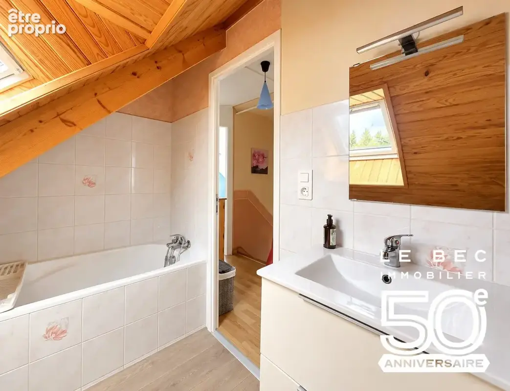 Maison 5 pièces 102 m² à vendre à Saint-Ave (56890) - photo 9