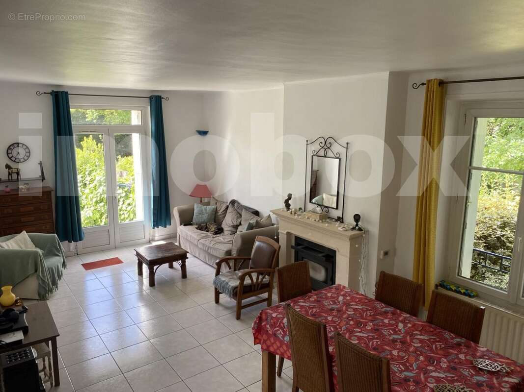 thumbnail_IMG_4634 - Maison à SAINT-GEREON