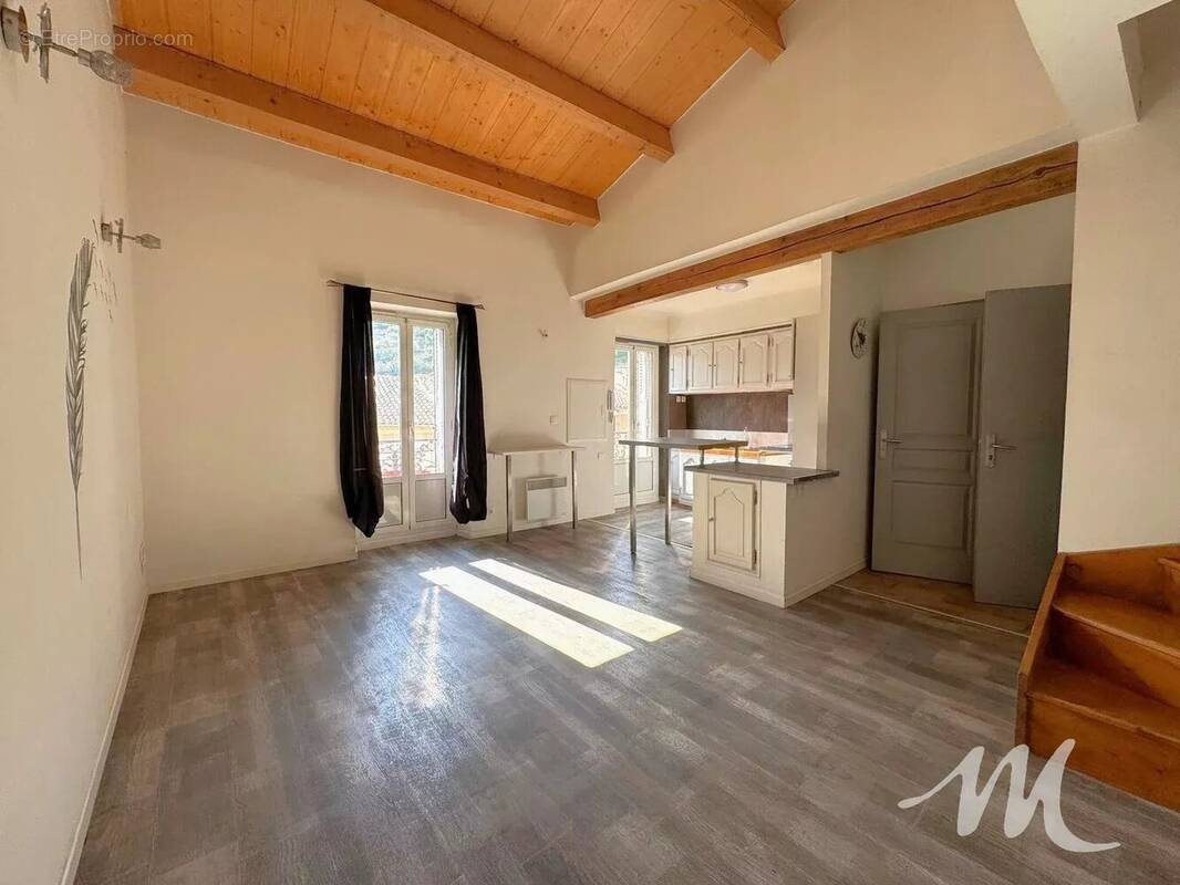 Appartement à BARJOLS