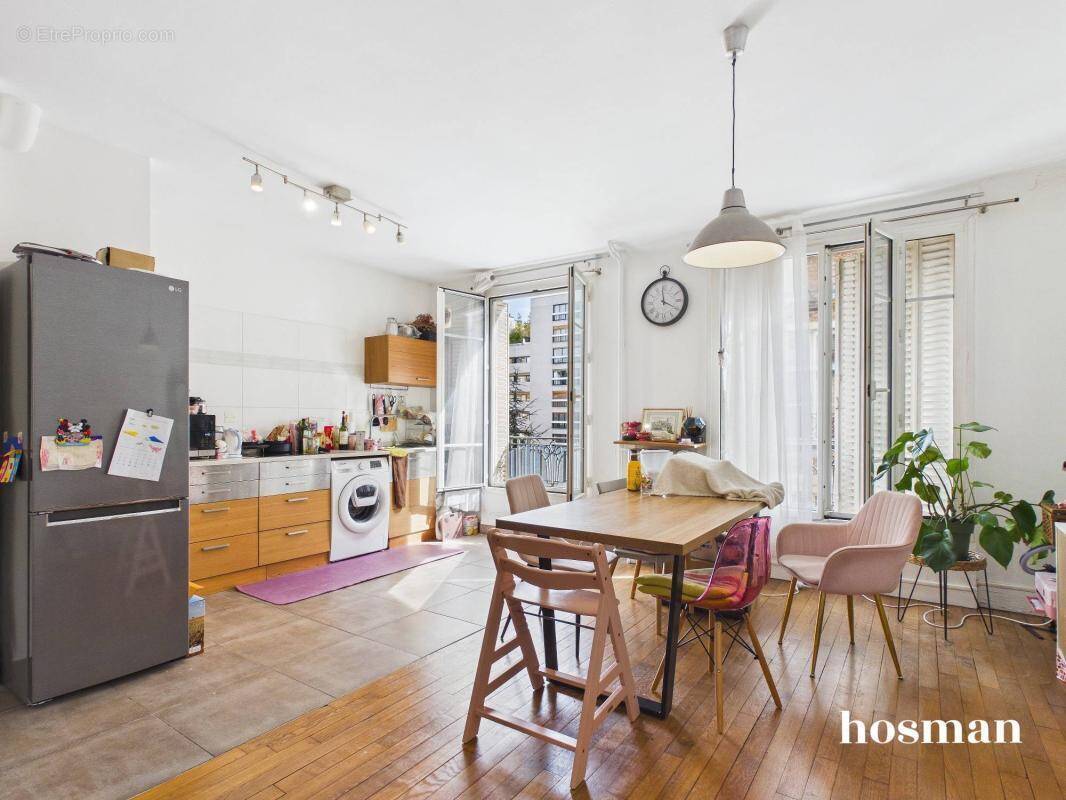 Appartement à PARIS-11E